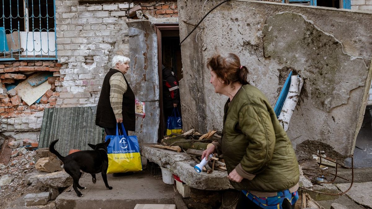 Fotky z Avdijivky: Život v ruských kleštích